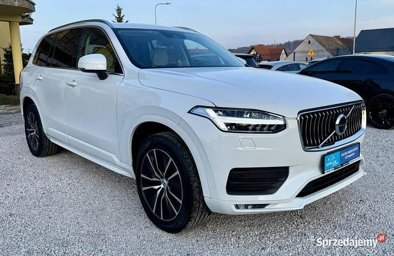 Używany Volvo XC90 235 KM (172 kW) 2020 Biały SUV
