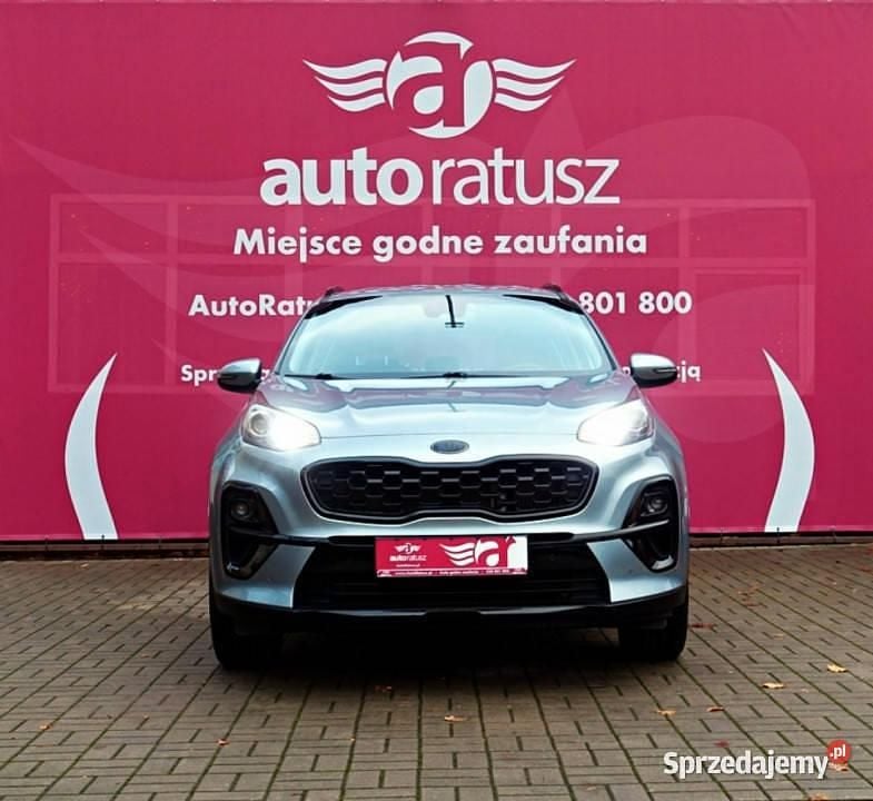Szary (metalik, perła) Używany 2021 Kia Sportage 2 SUV | 68 500 zł (Dobra cena) - Obraz 1/4