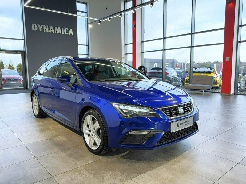 Niebieski (metalik) Używany 2018 Seat Leon Kombi | 59 600 zł (Uczciwa cena) - Obraz 1/3
