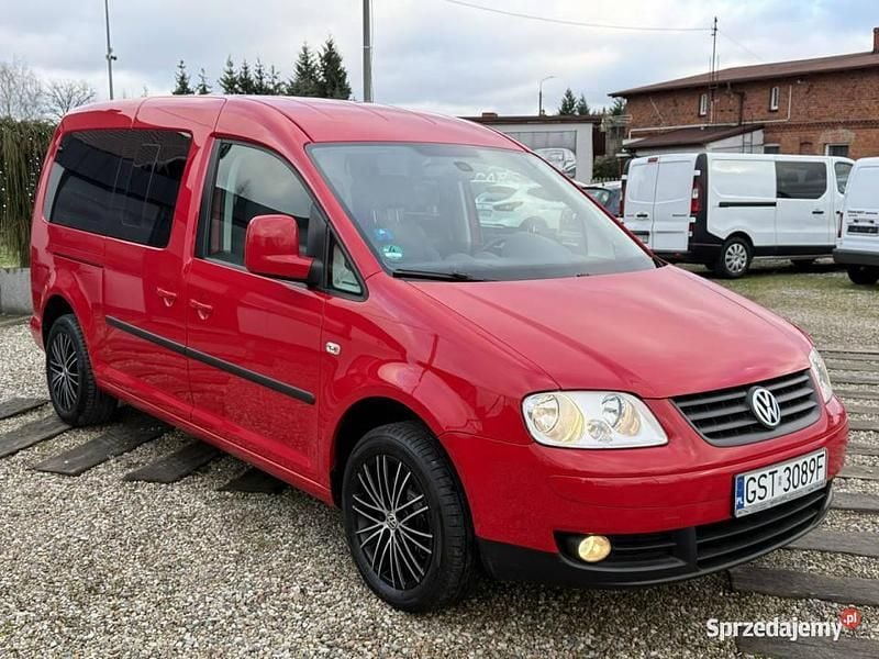 Czerwony Używany 2009 VW Caddy Maxi Minivan | 28 900 zł (Dobra cena) - Obraz 1/4