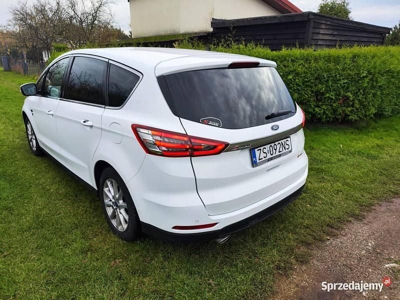 Używany Ford S-MAX 2015 Minivan