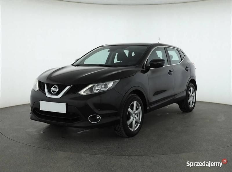 Używany Nissan Qashqai 116 KM (85 kW) 2015 Czarny SUV