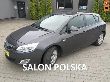 Szary (metalik) Używany 2011 Opel Astra Hatchback | 19 900 zł (Uczciwa cena) - Obraz 1/4