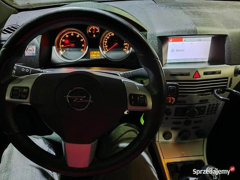 Używany Opel Astra GTC 2009 Szary Hatchback