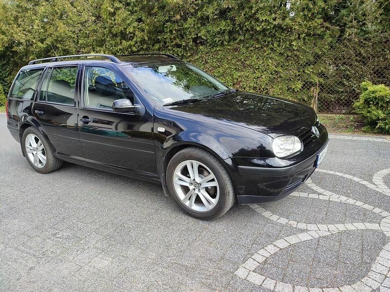 Używany VW Golf IV 2000 Czarny Sedan/Limuzyna