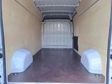 Używany Fiat Ducato 180 KM (132 kW) 2024 Biały Van