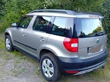 Używany 2010 Skoda Yeti SUV | 17 600 zł - Obraz 1/4