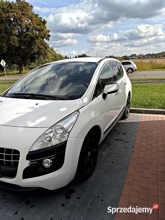 Biały Używany 2012 Peugeot 3008 Minivan | 18 900 zł - Obraz 1/4
