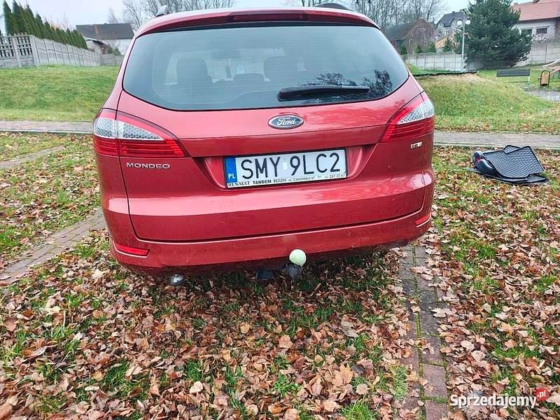 Czerwony Używany 2009 Ford Mondeo Kombi | 13 000 zł (Uczciwa cena) - Obraz 1/4