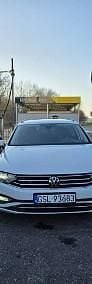 Używany VW Passat 150 KM (110 kW) 2021 Biały Kombi