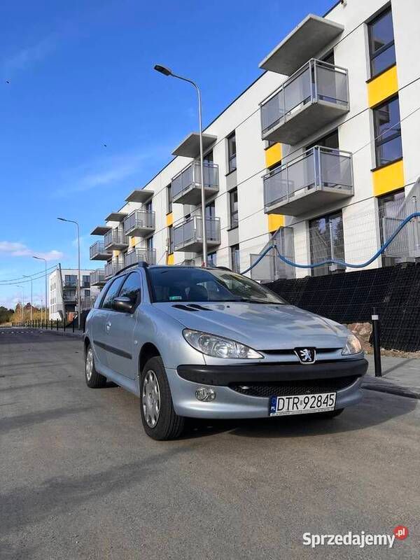 Używany 2004 Peugeot 206 Kombi | 3900 zł (Uczciwa cena) - Obraz 1/4