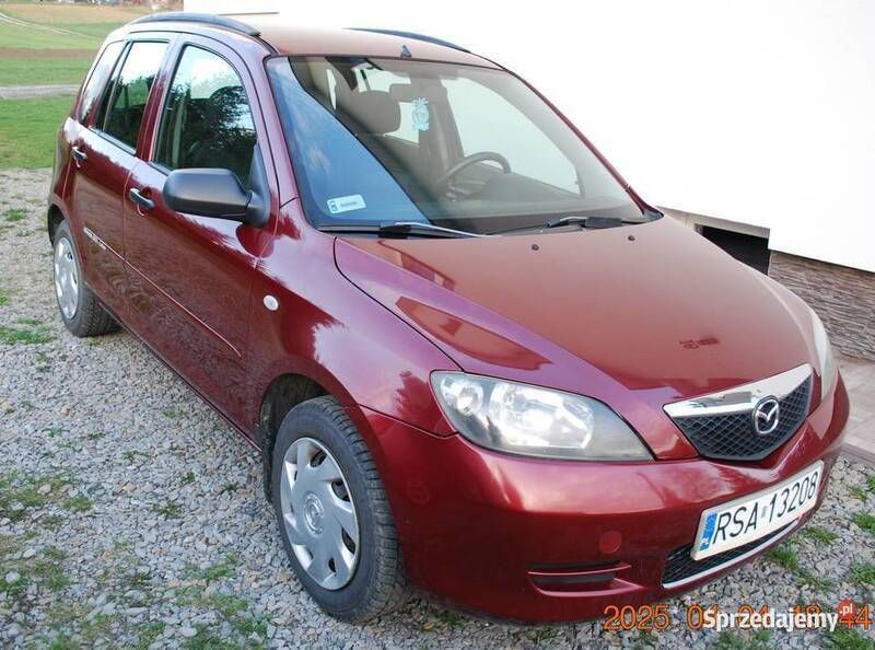 Bordowy Używany 2003 Mazda 2 Exclusive Hatchback | 4700 zł - Obraz 1/4