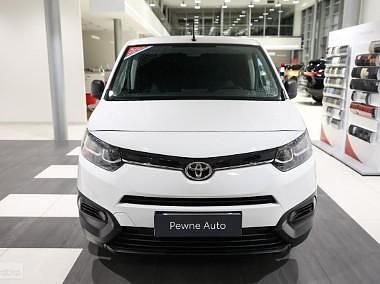 Biały Używany 2021 Toyota Proace City City Minivan | 68 850 zł - Obraz 1/4