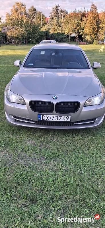 Używany 2010 BMW 520 | 36 700 zł - Obraz 1/4