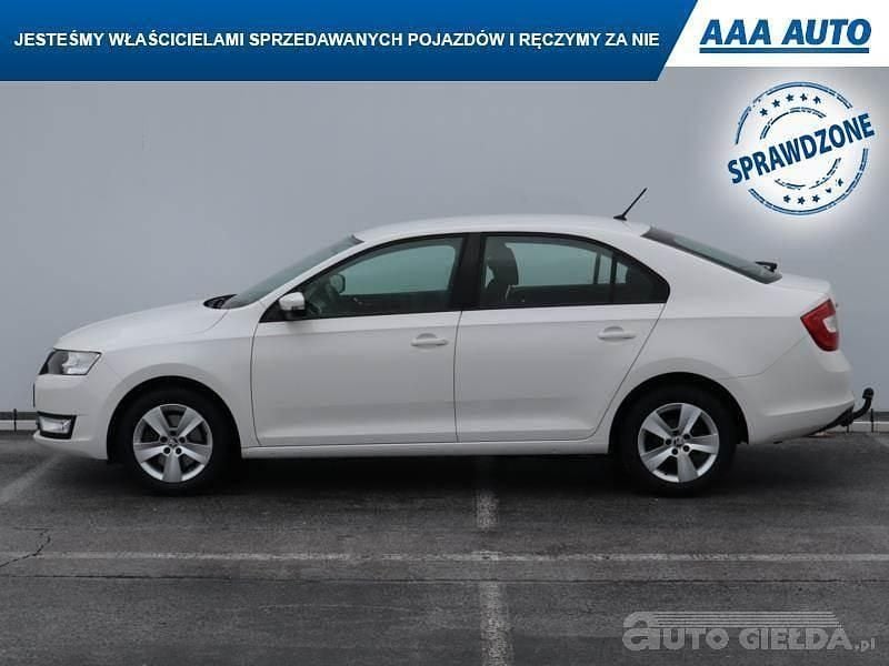 Używany Skoda Rapid 2017 Biały Hatchback