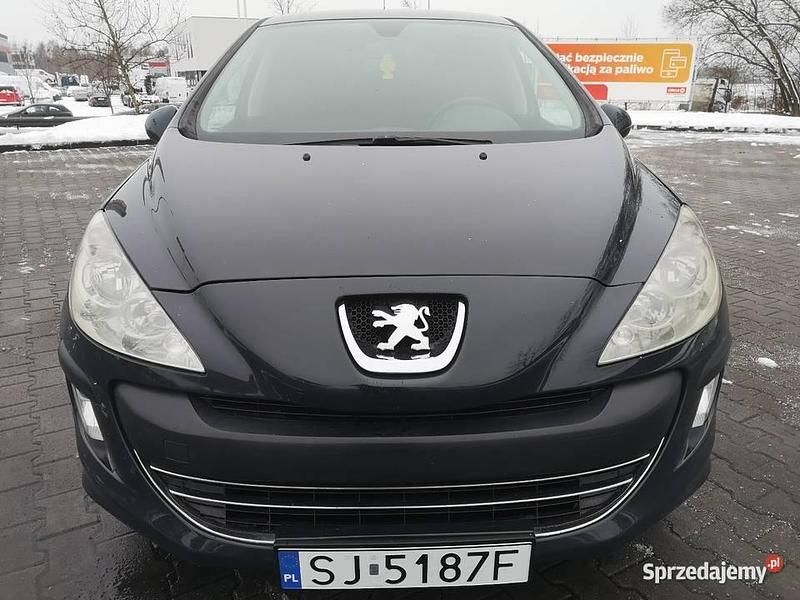 Używany Peugeot 308 95 KM (69 kW) 2008 Szary Hatchback