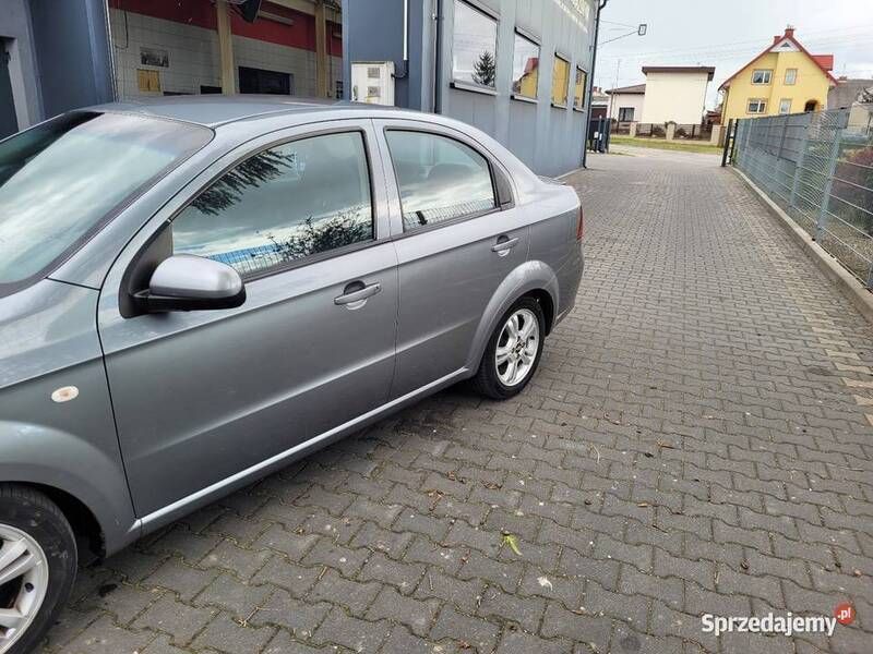 Używany Chevrolet Aveo 101 KM (74 kW) 2009 Szary Sedan/Limuzyna
