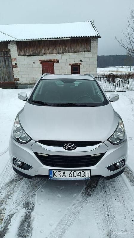 Używany Hyundai ix35 2010 Srebrny SUV
