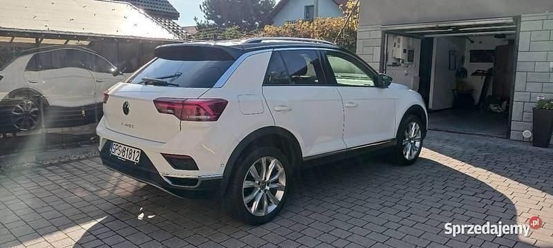 Biały Używany 2021 VW T-Roc SUV | 96 000 zł (Uczciwa cena) - Obraz 1/4
