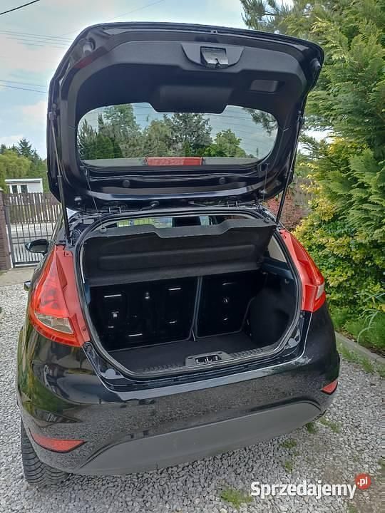 Używany Ford Fiesta 2010 Czarny Hatchback