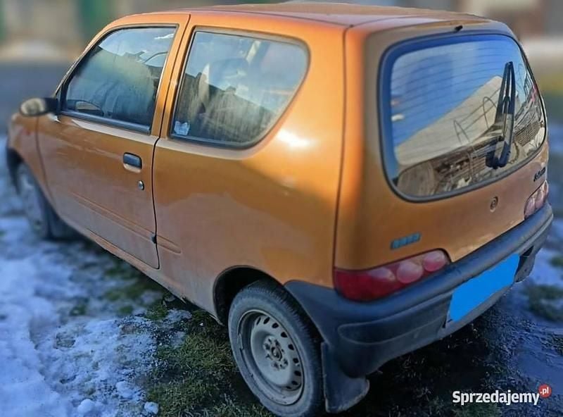 Pomarańczowy Używany 1999 Fiat Seicento Hatchback | 800 zł (Dobra cena) - Obraz 1/4