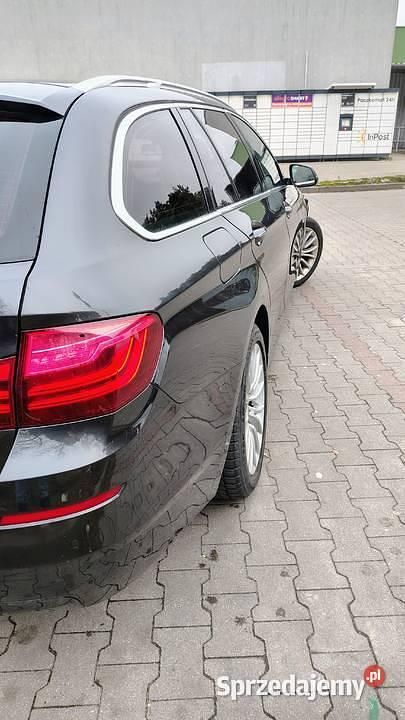Używany BMW 525 Luxury Line 2014 Czarny Kombi