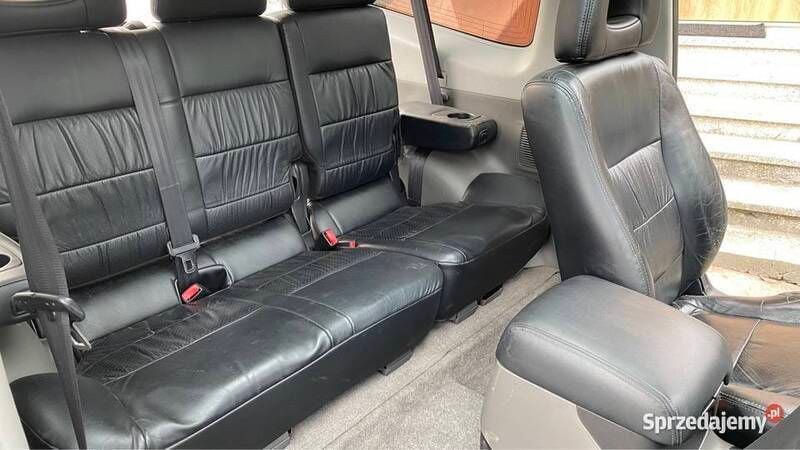 Używany Mitsubishi Pajero 2002 Srebrny SUV