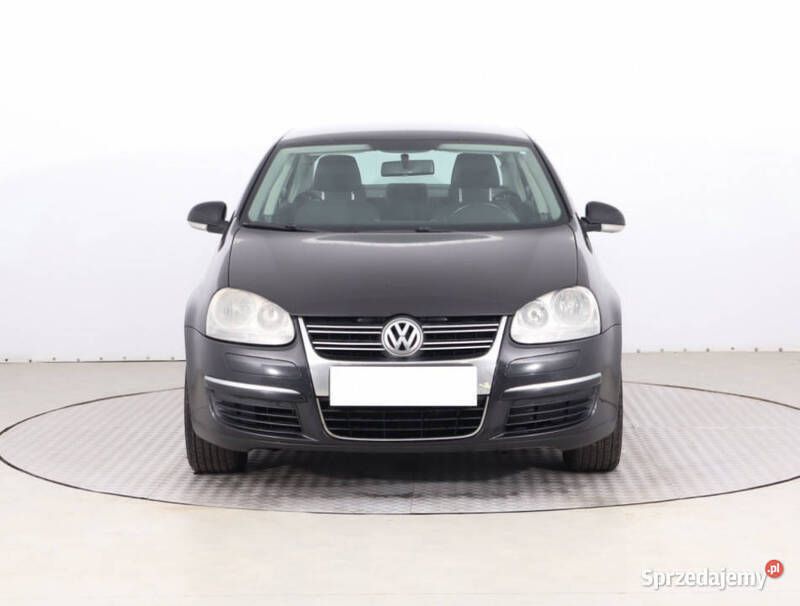 Czarny Używany 2007 VW Jetta Sedan/Limuzyna | 7299 zł (Uczciwa cena) - Obraz 1/4
