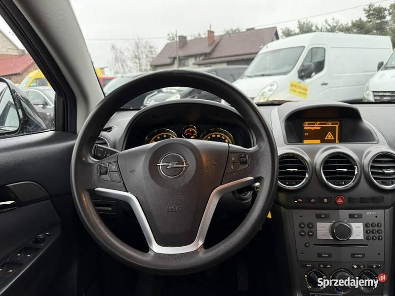 Używany Opel Antara 140 KM (102 kW) 2008 Czarny (metalik) SUV
