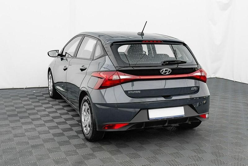 Używany Hyundai i20 84 KM (61 kW) 2023 Grafitowy (metalik) Hatchback