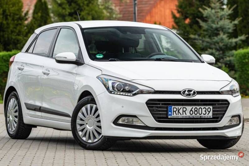 Biały Używany 2016 Hyundai i20 Hatchback | 29 900 zł (Dobra cena) - Obraz 1/4
