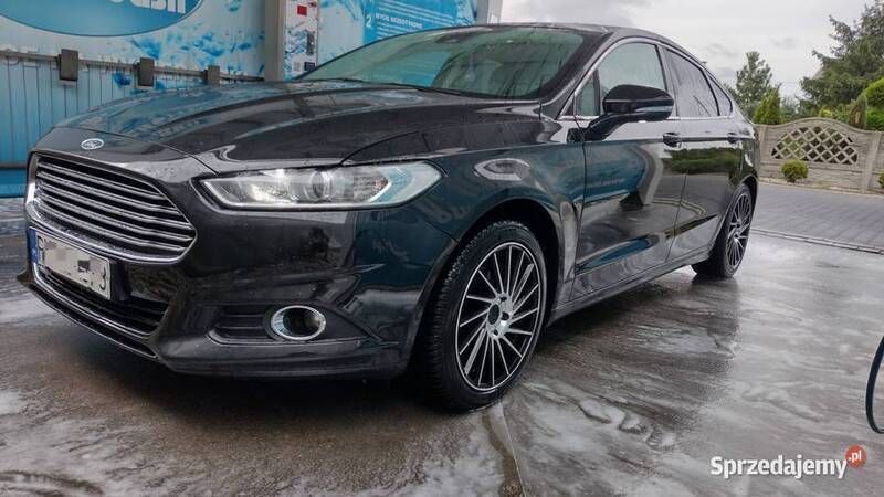 Czarny Używany 2016 Ford Mondeo | 47 300 zł (Uczciwa cena) - Obraz 1/4