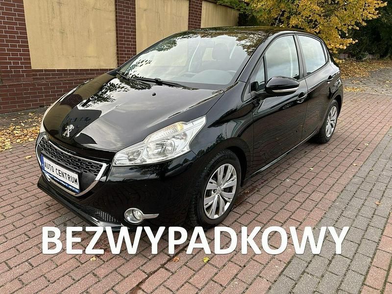 Czarny (metalik) Używany 2013 Peugeot 208 Hatchback | 19 650 zł (Uczciwa cena) - Obraz 1/4