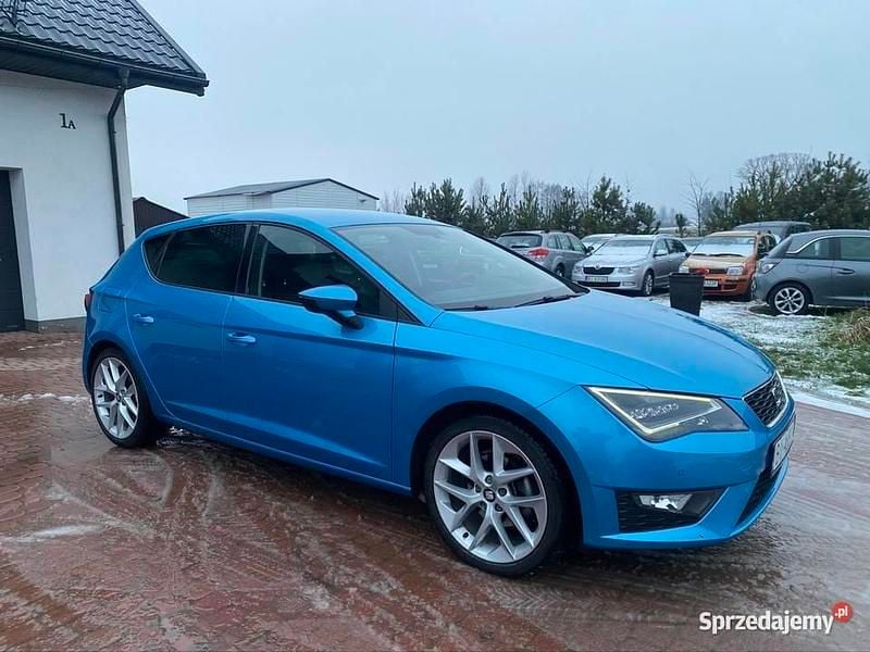 Używany Seat Leon FR 2015 Niebieski Hatchback