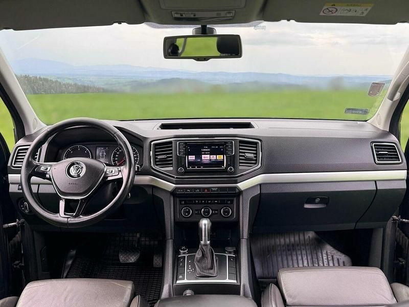 Szary Używany 2017 VW Amarok Pickup | 99 000 zł - Obraz 1/4