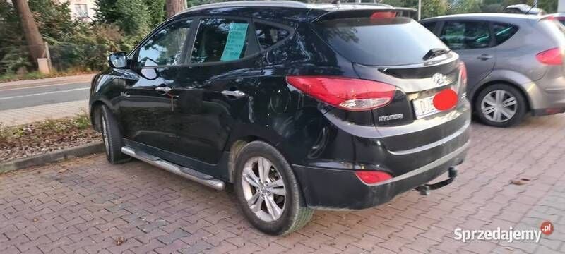 Używany Hyundai ix35 135 KM (99 kW) 2011 Czarny SUV