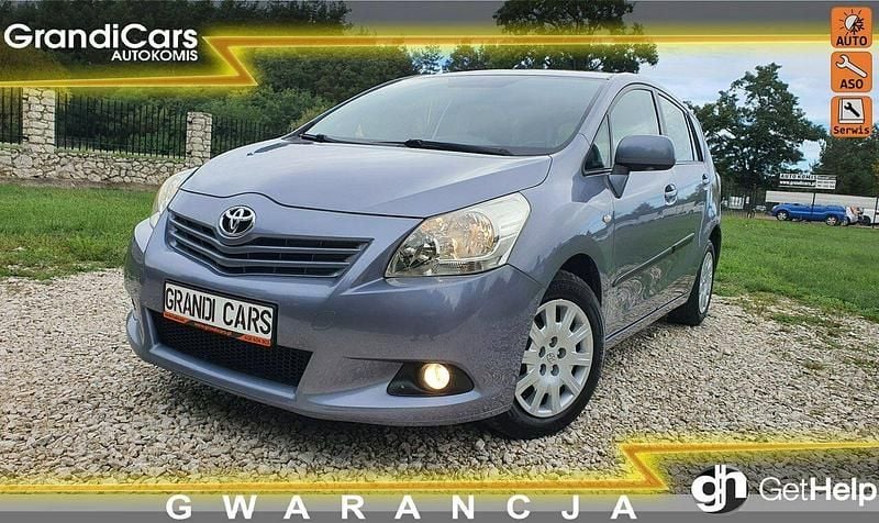 Używany Toyota Verso 147 KM (108 kW) 2009 Niebieski Minivan