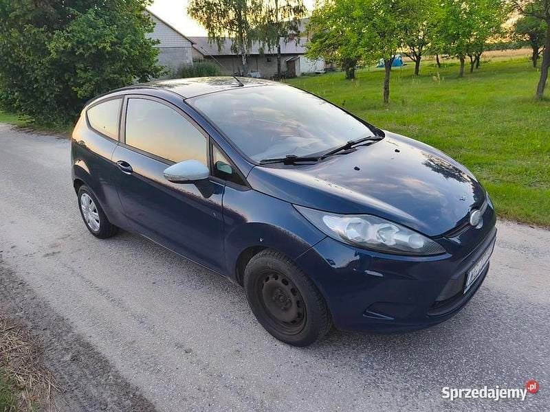 Niebieski Używany 2009 Ford Fiesta Hatchback | 7000 zł (Dobra cena) - Obraz 1/4