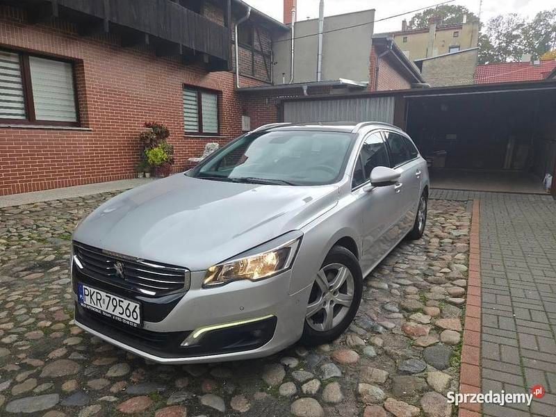 Srebrny Używany 2015 Peugeot 508 Kombi | 38 500 zł (Dobra cena) - Obraz 1/4