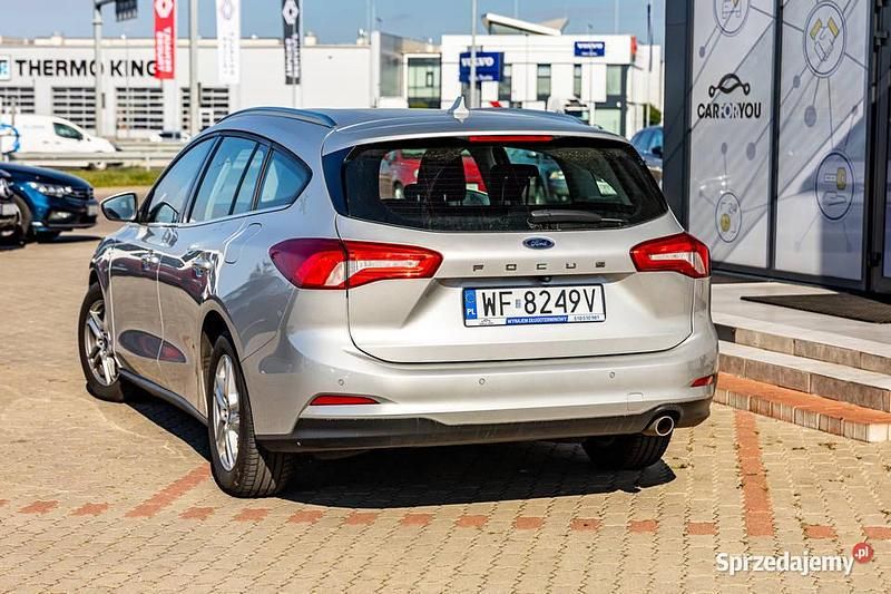 Używany Ford Focus 125 KM (91 kW) 2021 Srebrny Kombi
