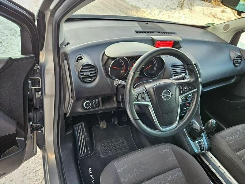 Używany Opel Meriva 120 KM (88 kW) 2012 Szary (metalik) Minivan