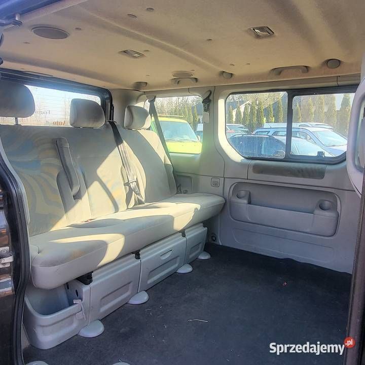 Używany Renault Trafic Privilege 2004 Minivan