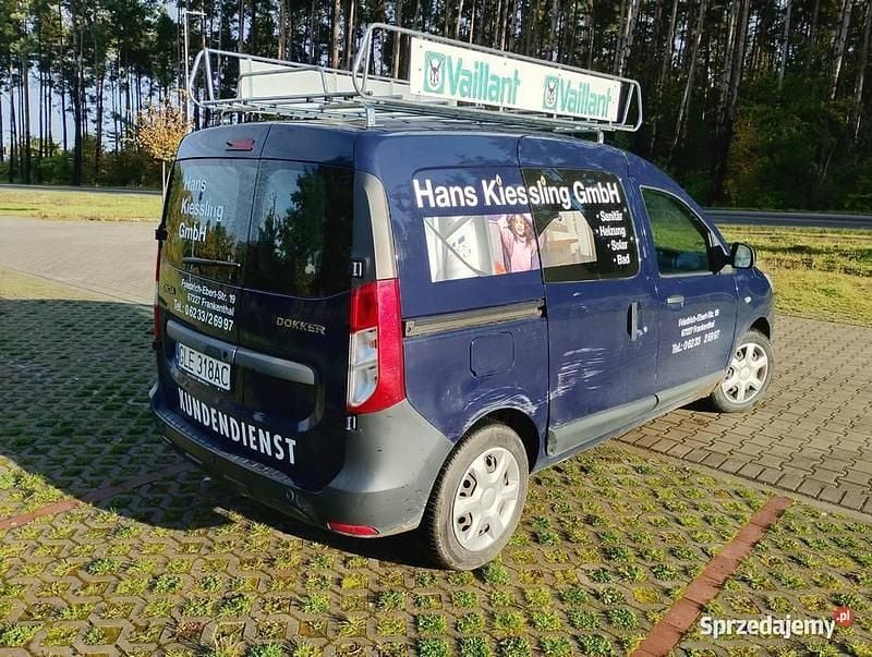 Używany Dacia Dokker 2015 Granatowy Minivan