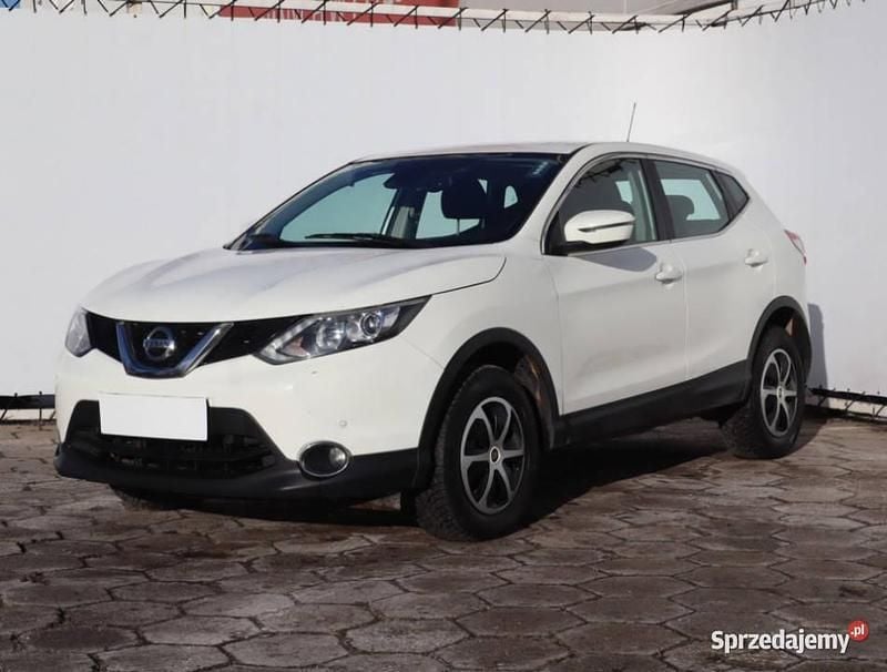 Używany Nissan Qashqai 2015 Biały SUV