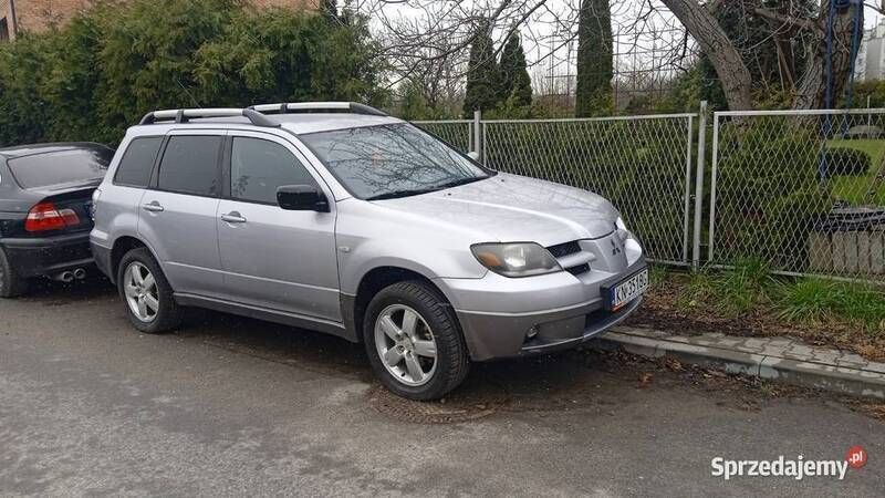 Używany 2004 Mitsubishi Outlander SUV | 13 900 zł - Obraz 1/4
