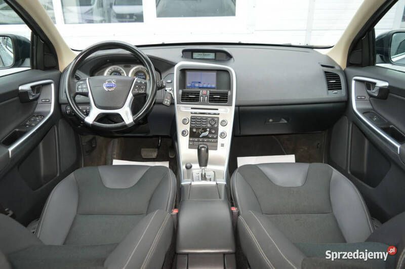 Szary Używany 2010 Volvo XC60 SUV | 37 900 zł (Uczciwa cena) - Obraz 1/4