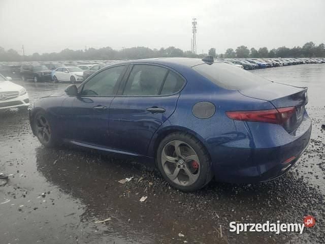 Używany 2017 Alfa Romeo Giulia | 36 234 zł (Dobra cena) - Obraz 1/4