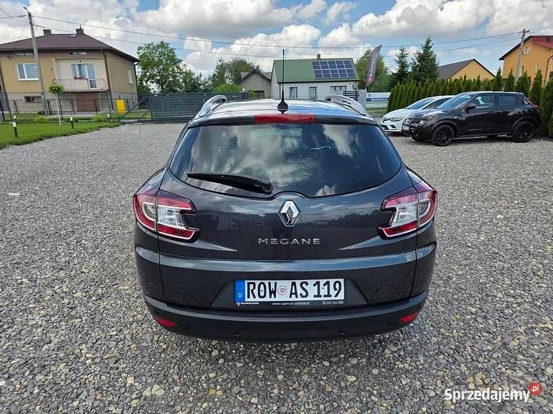 Używany Renault Mégane GrandTour 110 KM (80 kW) 2012 Szary Kombi