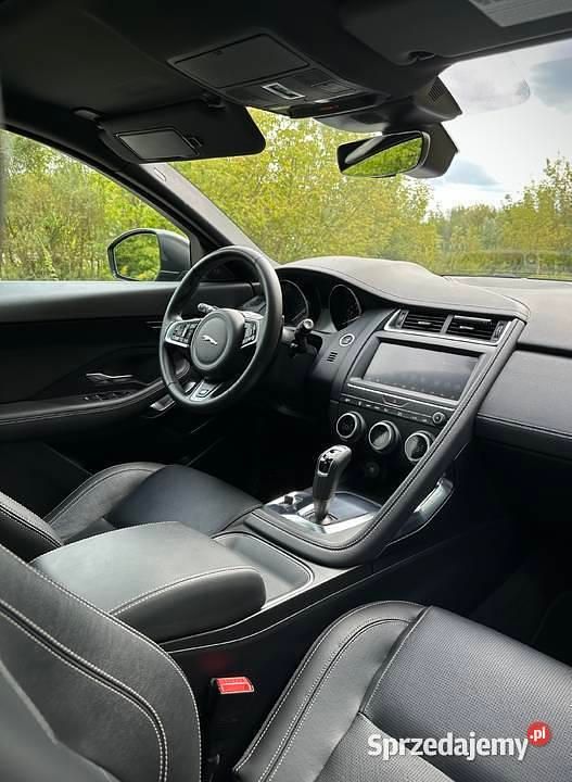 Używany Jaguar E-Pace 200 KM (147 kW) 2019 Czarny SUV