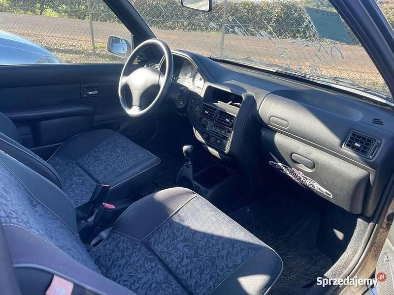 Używany Peugeot 106 2003 Szary Hatchback